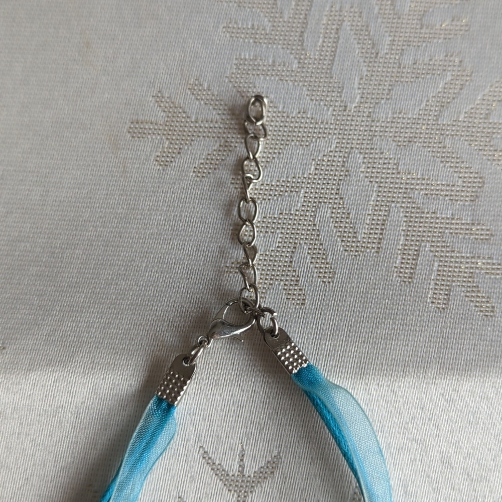 Glass Teardrop Necklace - Picture 4 of 6